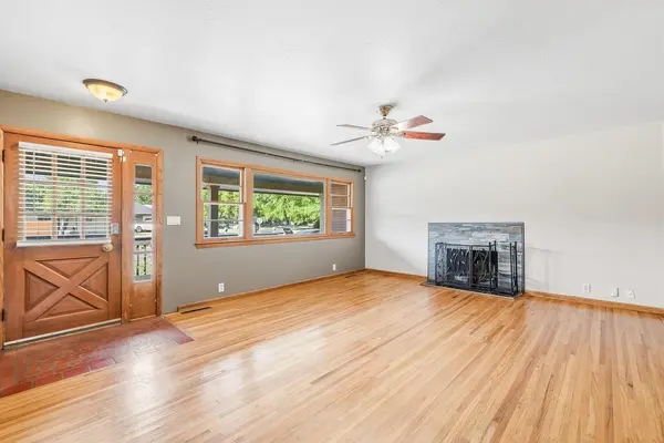 5700 E Perryton, Bel Aire, KS 67220