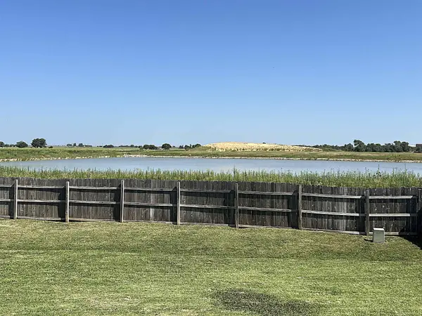 2226 W Schoolhouse, Haysville, KS 67060