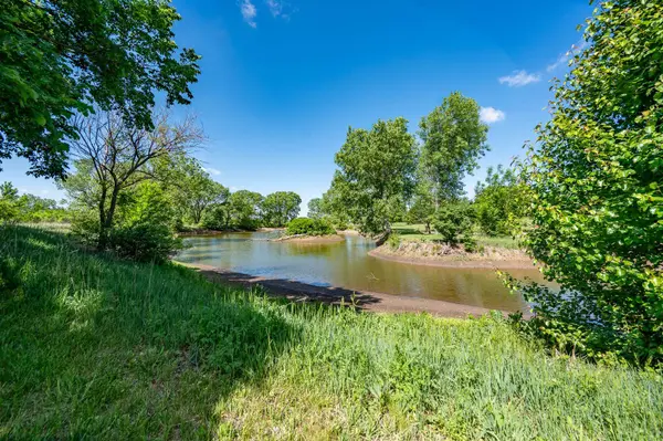 1905 SW Sunny Hills, El Dorado, KS 67042