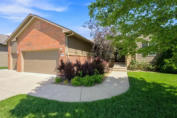8716 W Conrey St, Wichita, KS 67205