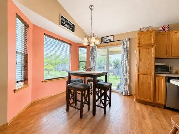 1012 E Winding Lane, Derby, KS 67037