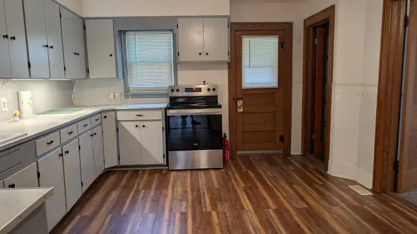 1626 S Topeka Ave, Wichita, KS 67211