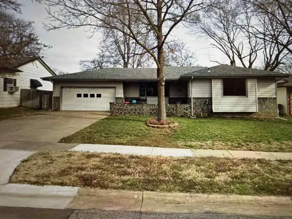 304 Centennial Rd,  Mulvane,  KS 67110-1103