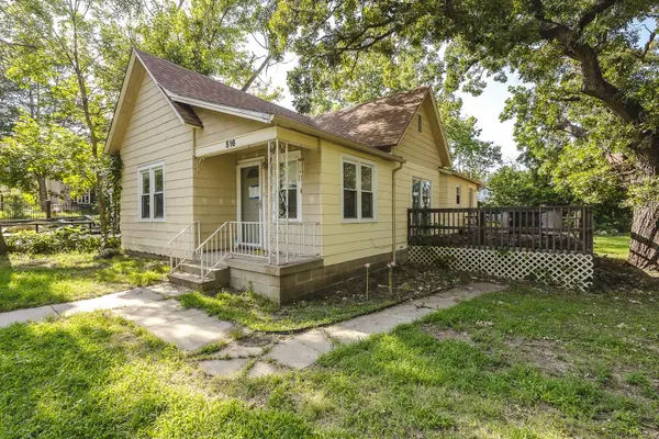 516 W Carr Ave, El Dorado, KS 67042
