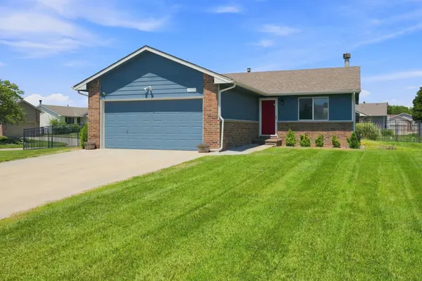1922 N Nickelton Court, Wichita, KS 67235