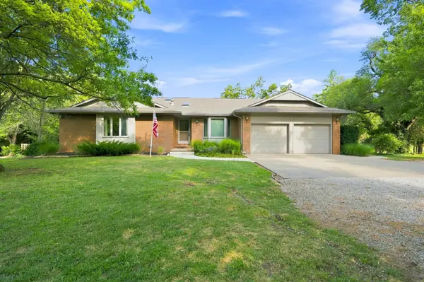 7737 SW Santa Fe Lake Rd, Augusta, KS 67010