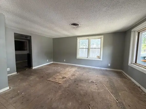 1141 N Madison Ave, Wichita, KS 67214