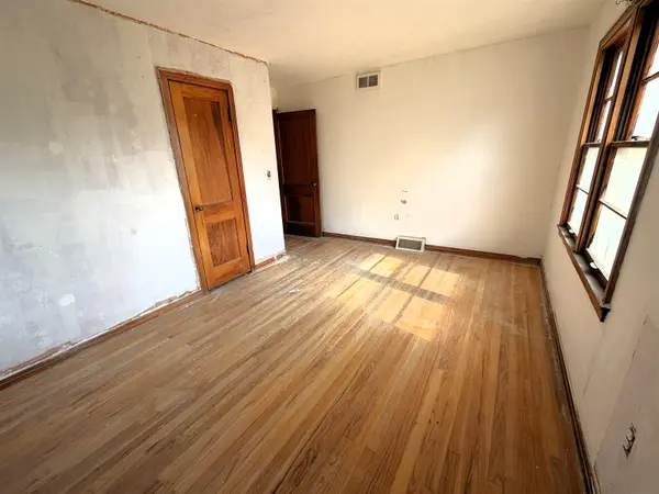 604 S 3rd St, Bushton, KS 67427