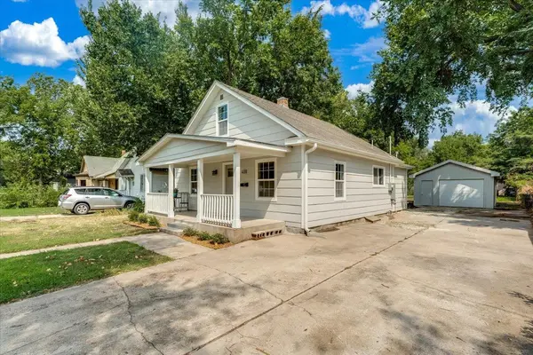 408 W 3rd, Newton, KS 67114