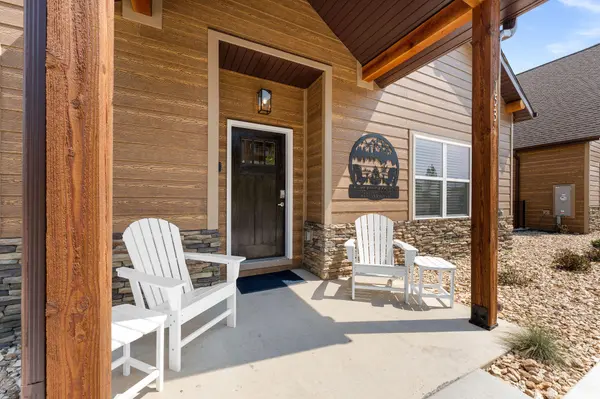 153 Pioneer Peak RD #31, Kimberling City, MO 65686