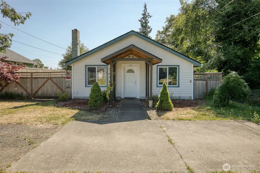 121 W Marion ST, Aberdeen, WA 98520