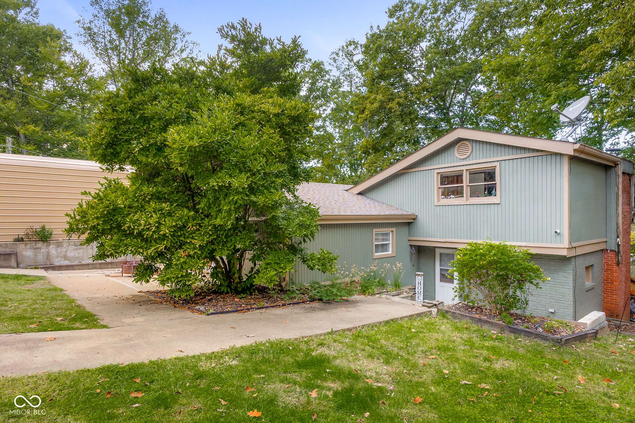 202 W Lakeview DR, Nineveh, IN 46164