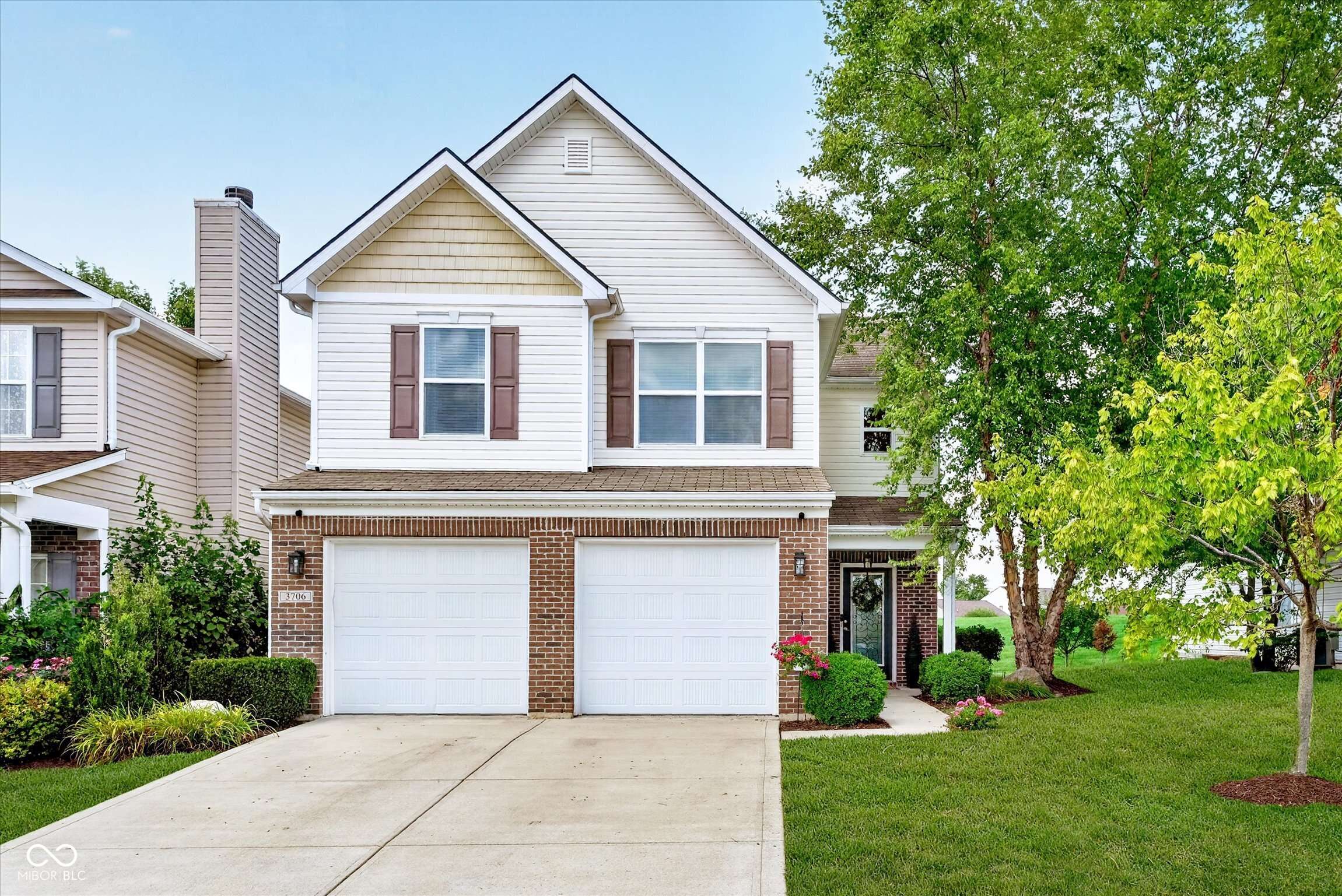 3706 White Cliff WAY, Whitestown, IN 46075