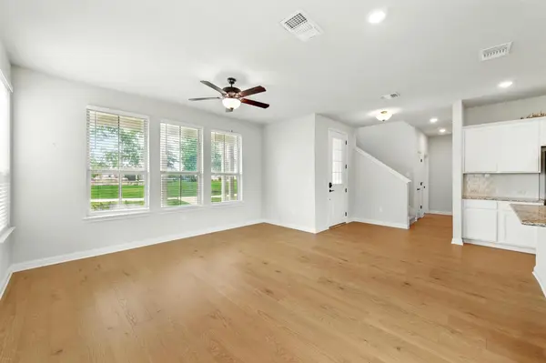 8007 Orizzonte ST, Austin, TX 78744
