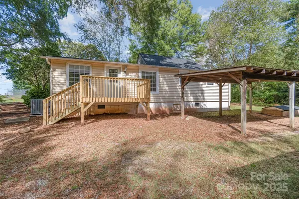 158 John Crotts RD, Mocksville, NC 27028