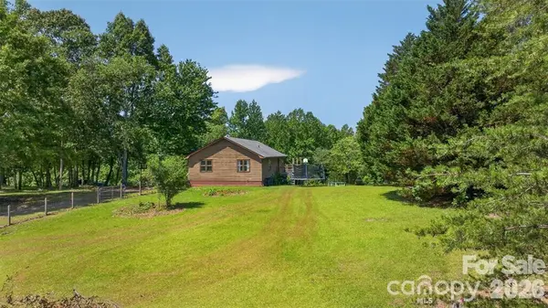 00 Misery Ridge TRL, Mill Spring, NC 28756