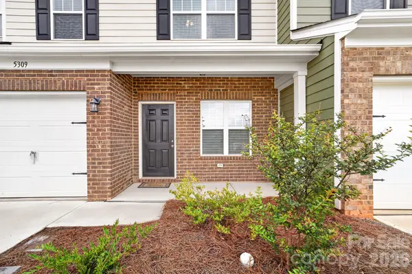 5309 Cherrie Kate CT, Stanley, NC 28164