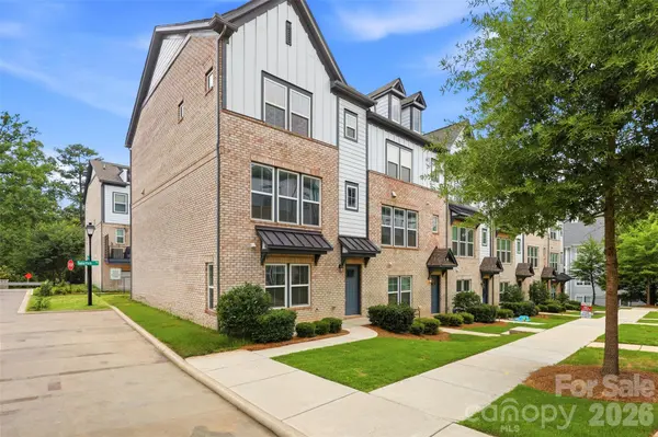 604 Tudor Park WAY, Charlotte, NC 28211