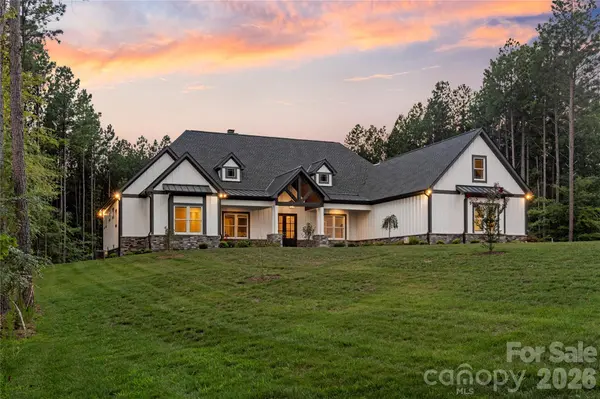 154 Emerald Creek DR, Troutman, NC 28166