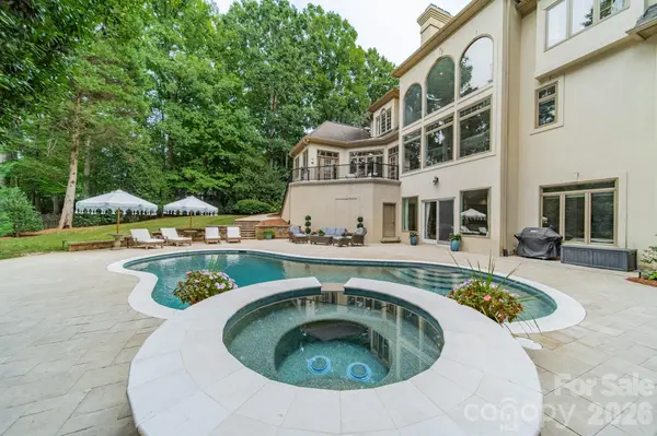4732 Old Course DR, Charlotte, NC 28277