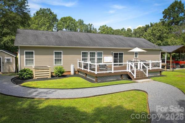 349 N Woodleaf RD, Forest City, NC 28043