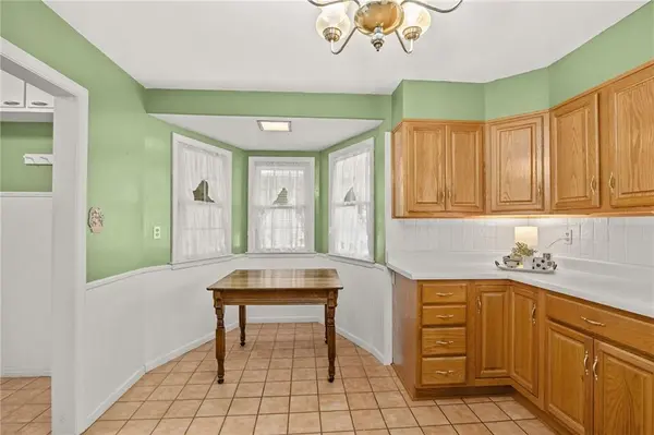 102 N Noyes BLVD, St Joseph, MO 64501