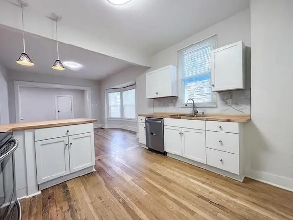 1219 E 41st ST, Kansas City, MO 64110