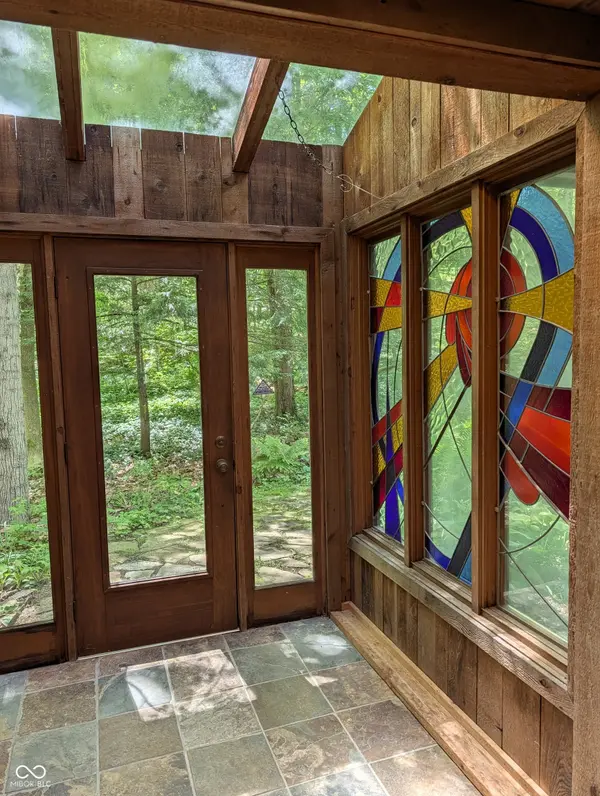 7953 Spring Mill RD, Indianapolis, IN 46260