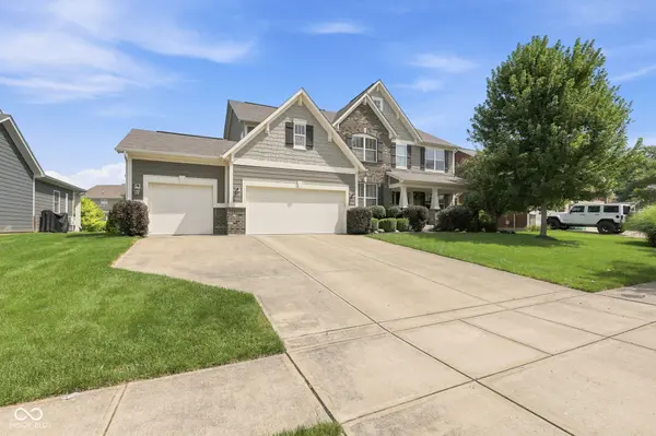 11122 Woodpark DR,  Noblesville,  IN 46060