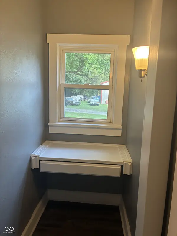 9153 S Meridian ST, Knightstown, IN 46148