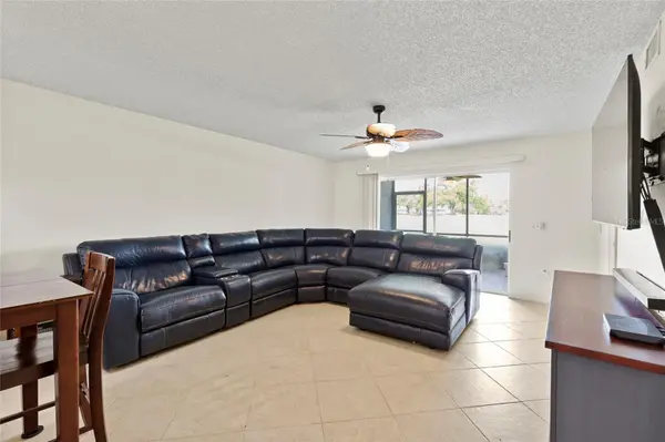 6611 STONE RIVER RD #102, Bradenton, FL 34203