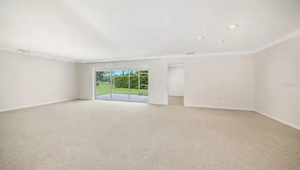 3522 FERNDELL, Sarasota, FL 34235