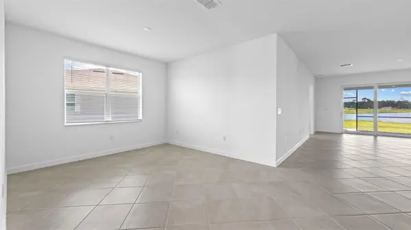 8571 SAINT KITTS CIR, Englewood, FL 34224