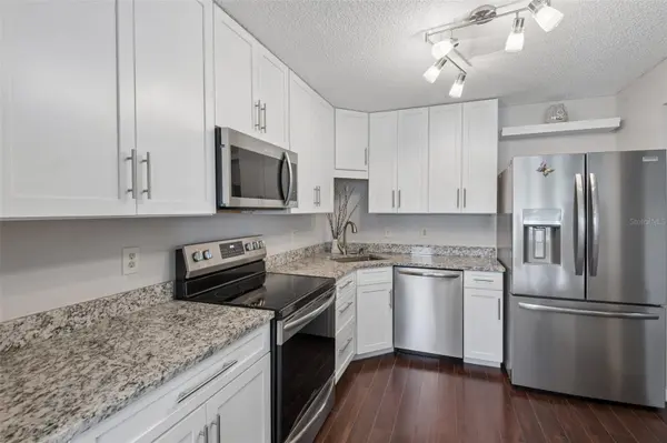 5727 BISCAYNE CT #209, New Port Richey, FL 34652