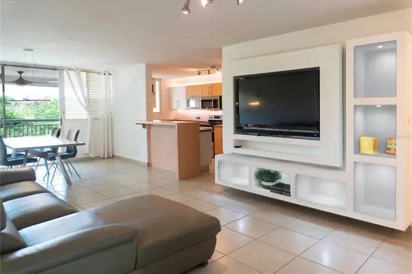 110 CONDOMINIO EL MARIA, San Juan, PR 00926