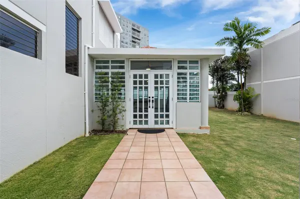 URB VILLAS DE SAN IGNACIO CALLE SAN EDMUNDO #14, San Juan, PR 00927