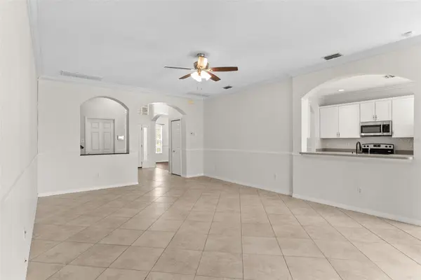 7860 ATWOOD DR, Wesley Chapel, FL 33545