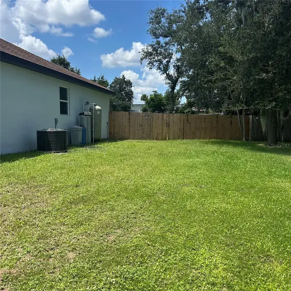 1462 5TH AVE, Deland, FL 32724