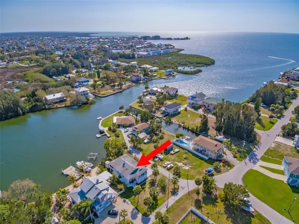 6810 SEAVIEW BLVD, Hudson, FL 34667