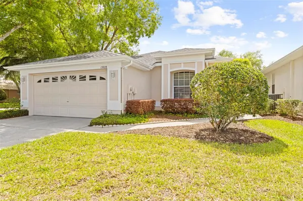 15028 MIDDLE FAIRWAY DR, Spring Hill, FL 34609