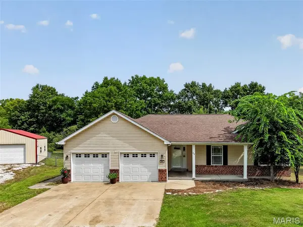 80 Millwood DR, Silex, MO 63377