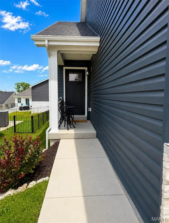 924 Walnut Point Dr DR, Imperial, MO 63052
