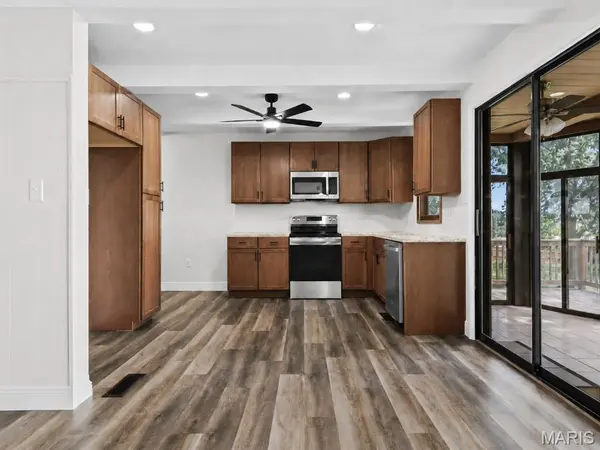 626 Lonedell RD, Arnold, MO 63010