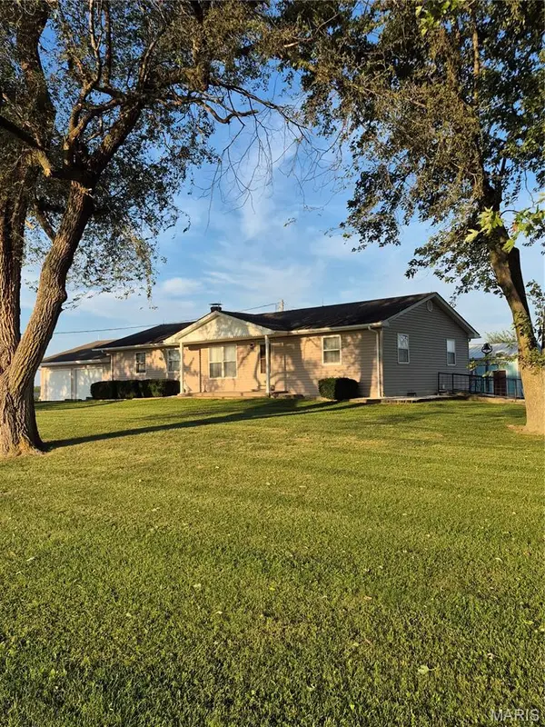 34462 S Prairie View RD, Warrenton, MO 63383