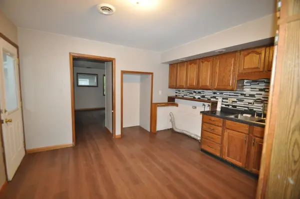 1852 North ST, Bettendorf, IA 52722