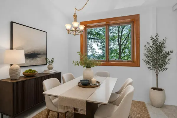5915 W Gunnison ST #3E, Chicago, IL 60630