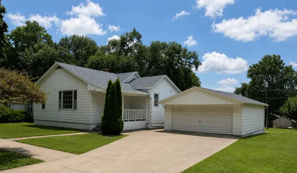 423 W Minnesota ST, Spring Valley, IL 61362