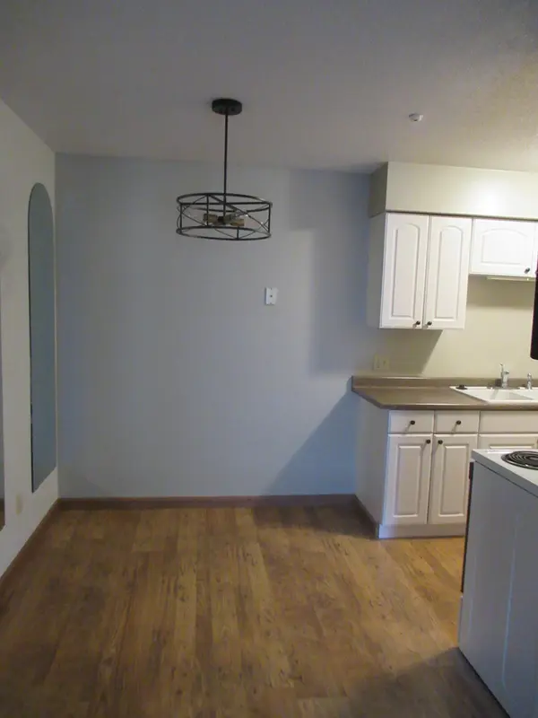 7414 W 22nd ST #212, Minneapolis, MN 55426