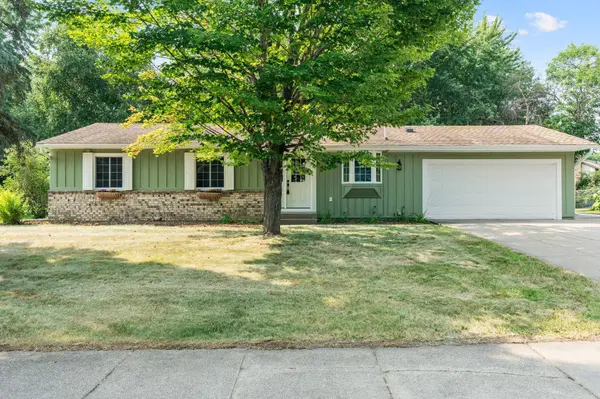 9665 106th AVE N, Maple Grove, MN 55369