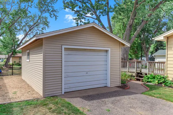 617 E Lincoln RD, New Richmond, WI 54017